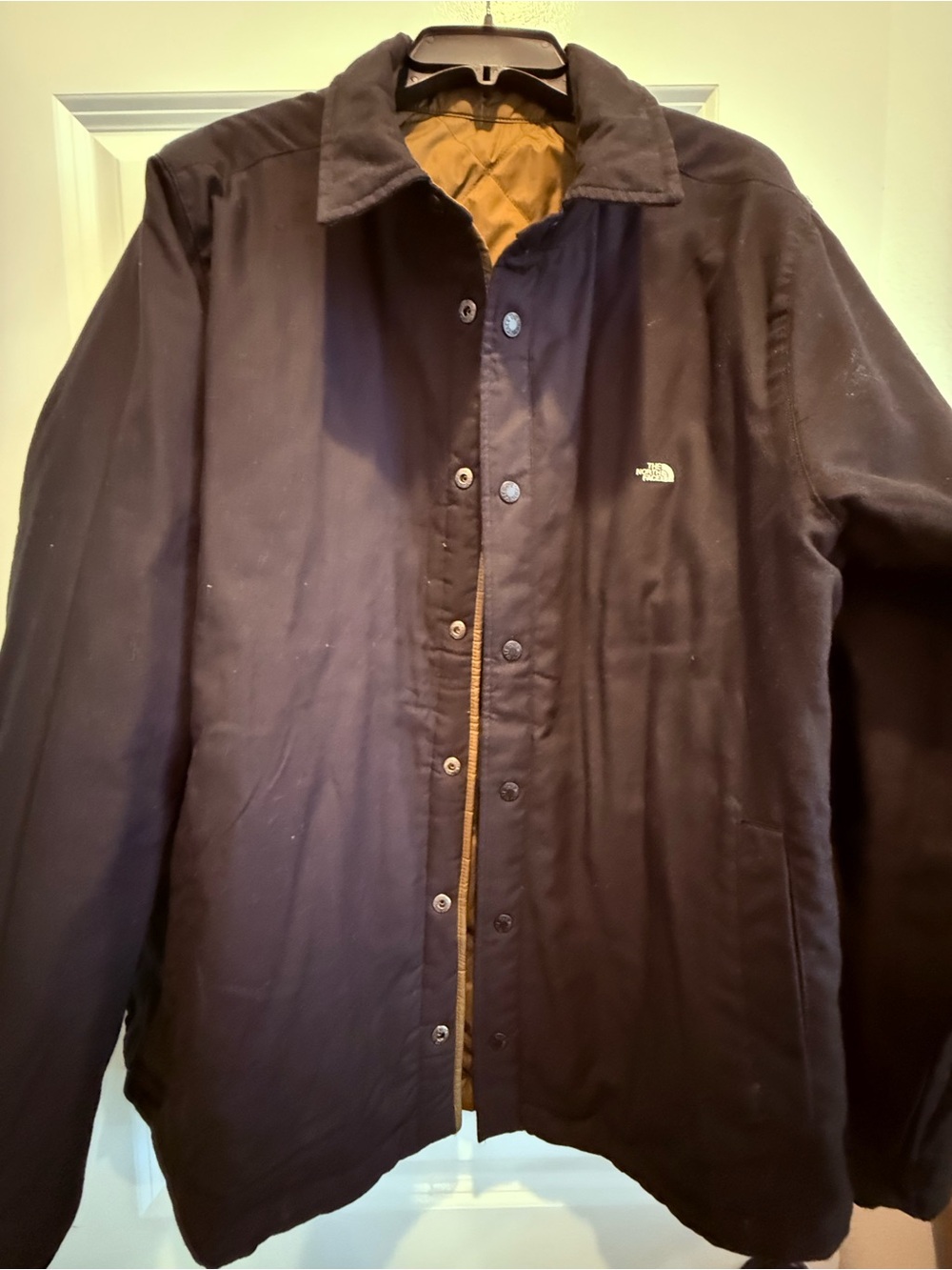 The North Face Men's Reversible Quilted Jacket in Olive and Black size L - Picture 4 of 6